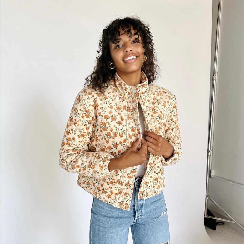 Sadie & Sage Cream Floral Quilted Puffer Jacket